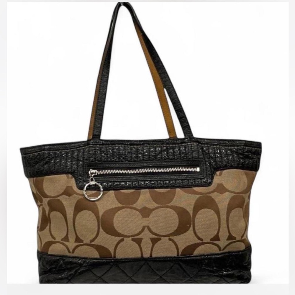 Coach Vintage Signature 18676 Poppy Quilted Black And Beige Tote Bag